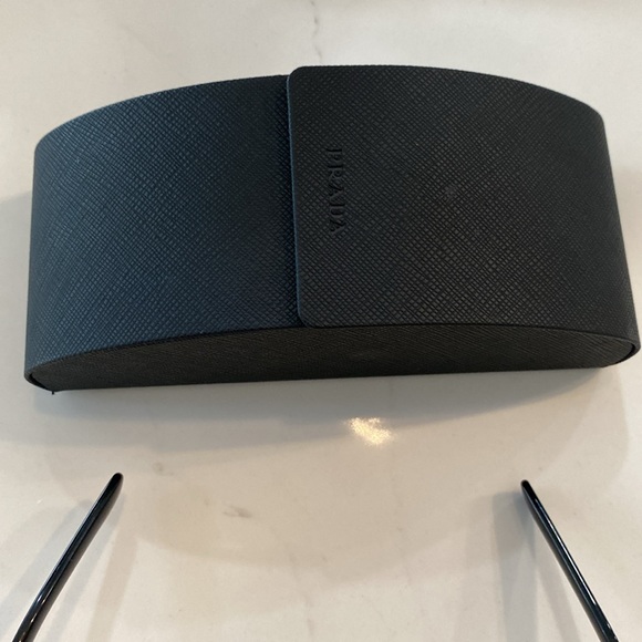 Prada PR 06YS Sunglasses & case - Picture 4 of 13